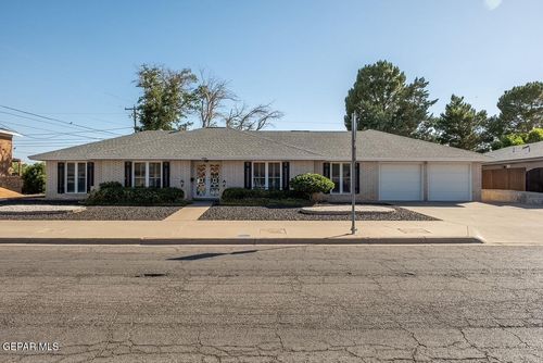 8924 El Dorado Dr, El Paso, TX, 79925-4004 | Card Image