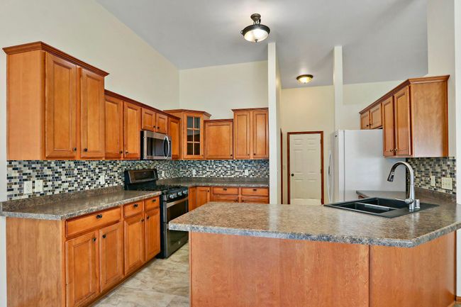 10063 64 Th Ave, House other with 6 bedrooms, 3 bathrooms and null parking in Pleasant Prairie WI | Image 7