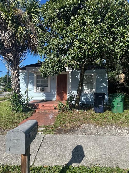 8102 N 14th St, TAMPA, FL, 33604-3328 | Card Image