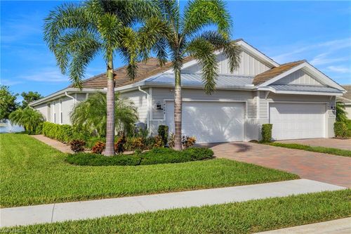 14644 Edgewater Cir, NAPLES, FL, 34114-8970 | Card Image