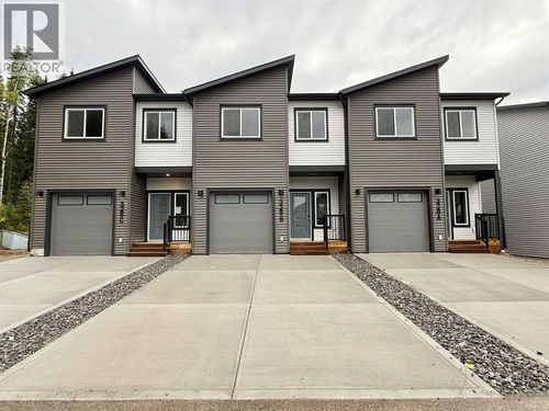 328 Boutin Ave, Hinton, AB, T7V0B4 | Card Image