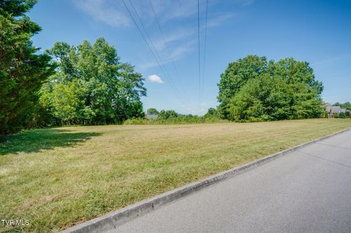1796 Buckingham Ct, Kingsport, TN, 37660-5905 | Card Image