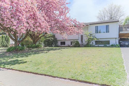 26728 33 Ave, Aldergrove, BC, V4W3G2 | Card Image