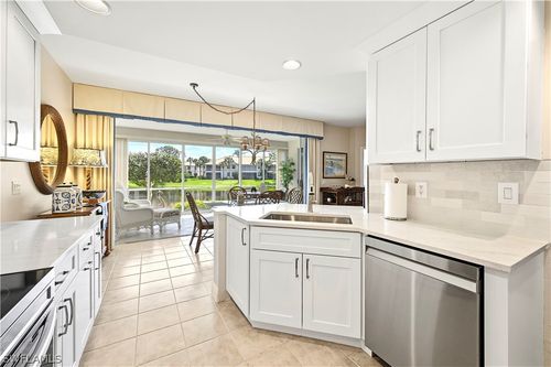 102-4520 Riverwatch Dr, BONITA SPRINGS, FL, 34134-8797 | Card Image