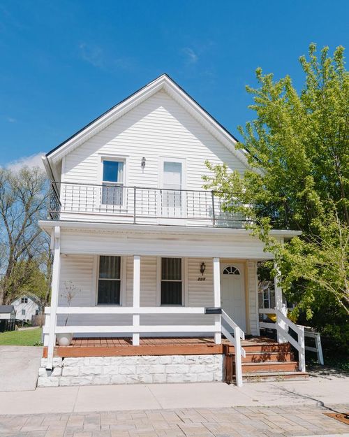 223 Barstow Street, Waukesha, WI, 53188 | Card Image