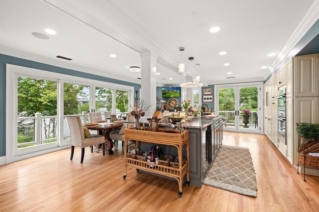 UNIT-3 - 1 Deer Island St, Condo with 2 bedrooms, 3 bathrooms and 2 parking in Amesbury MA | Image 4