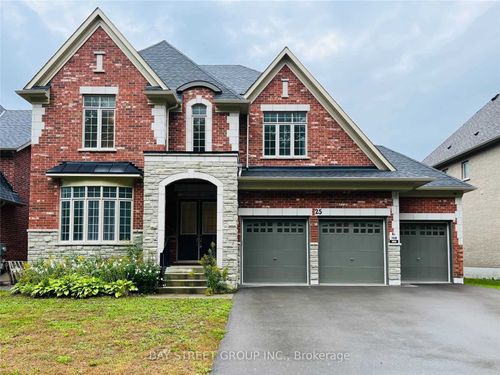 25 Mcisaac Dr, Springwater, ON, L9X2A2 | Card Image