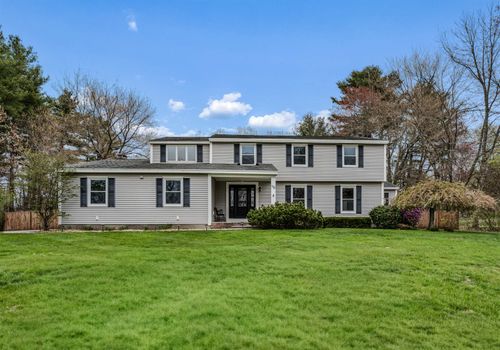 98 Musquash Rd, Hudson, NH, 03051-5069 | Card Image