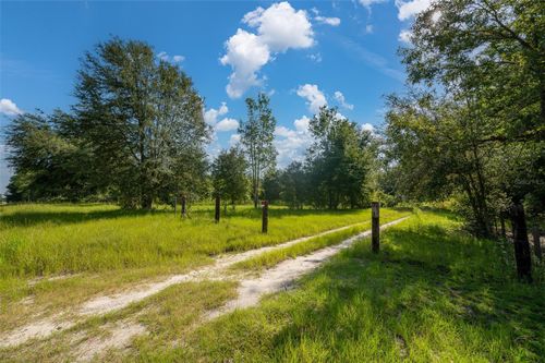 3380 Ne 44th Ave, High Springs, FL, 32643-5559 | Card Image
