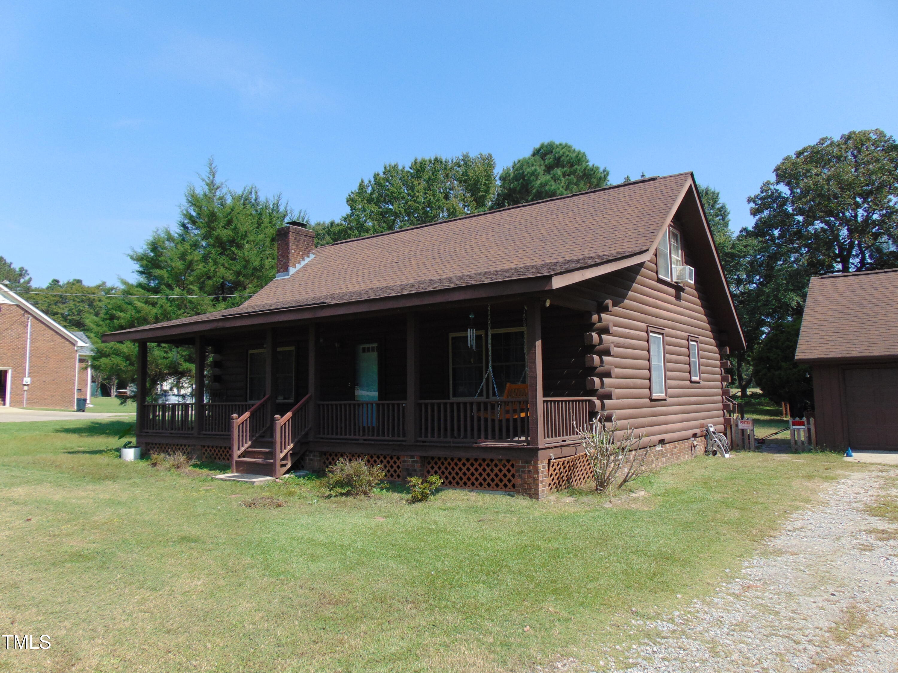 Leon Rd, Nashville, NC 27856