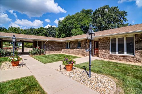 48 Sadowski Ct, Decatur, IL, 62521-4112 | Card Image