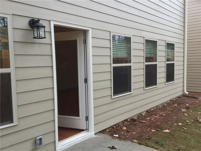 1392 Weatherbrook Cir, House other with 4 bedrooms, 3 bathrooms and null parking in Lawrenceville GA | Image 16