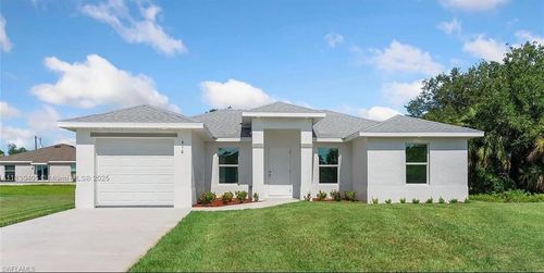 416 Pinehurst Ave, LEHIGH ACRES, FL, 33974-0478 | Card Image