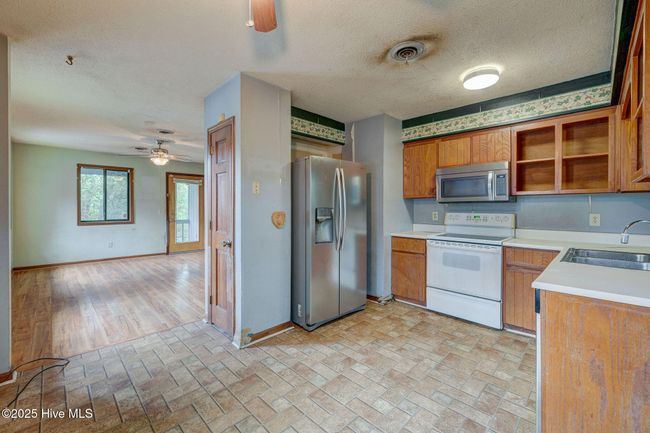 4 - 4153 Spirea Dr, Condo with 2 bedrooms, 2 bathrooms and null parking in Wilmington NC | Image 14