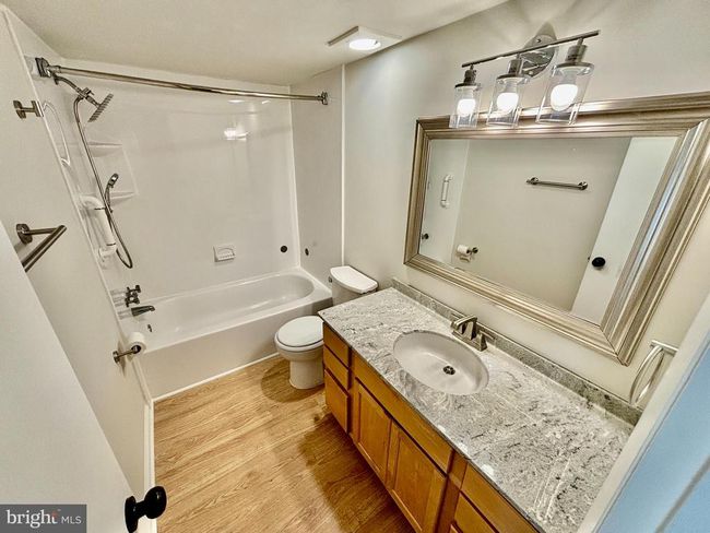 7F - 327 Saint Marys Ave, Condo with 3 bedrooms, 2 bathrooms and null parking in LA PLATA MD | Image 8