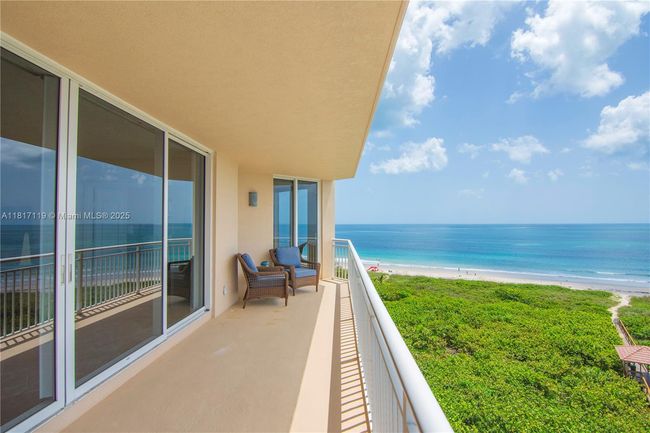 APT-7C - 3000 N Highway A1a, Condo with 3 bedrooms, 3 bathrooms and null parking in Hutchinson Island FL | Image 63