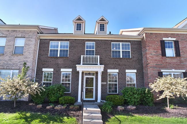 13499 Molique Blvd, Townhouse with 2 bedrooms, 3 bathrooms and null parking in Fishers IN | Image 61