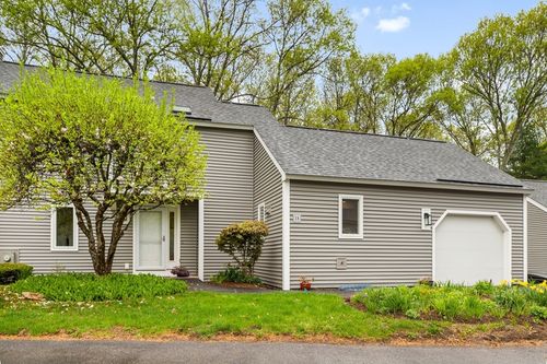18-18 Indian Dawn, Wayland, MA, 01778-3916 | Card Image