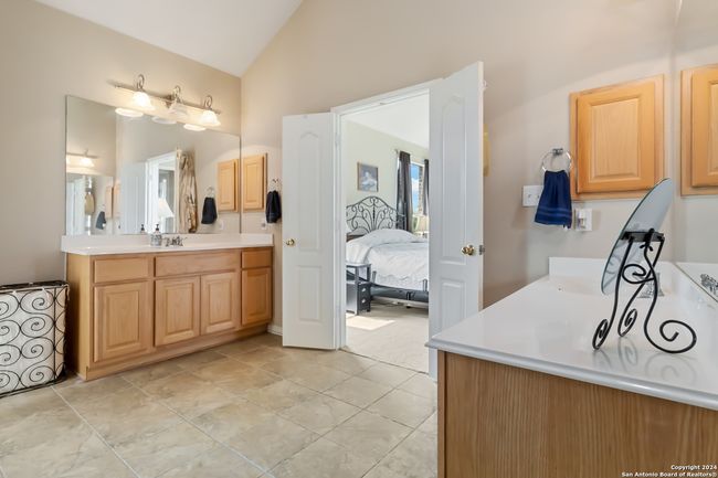 846 County Road 2763, House other with 3 bedrooms, 2 bathrooms and null parking in Mico TX | Image 34