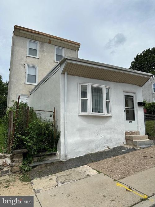 244 Hermitage St, PHILADELPHIA, PA, 19127-1015 | Card Image