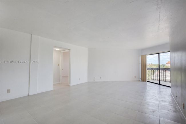 APT-401 - 1750 N Congress Ave, Condo with 2 bedrooms, 2 bathrooms and null parking in West Palm Beach FL | Image 15