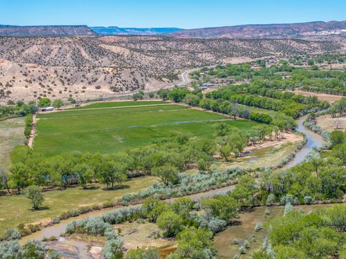 20590 Us Highway 84, Abiquiu, NM, 87510 | Card Image