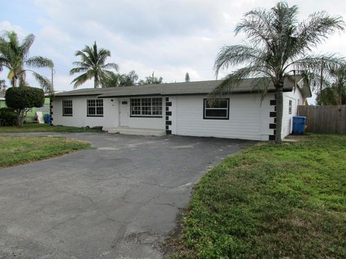 806 Minnesota St, Lantana, FL, 33462-2706 | Card Image