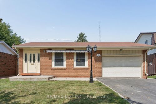 241 Viewmount St, Oshawa, ON, L1H7C2 | Card Image