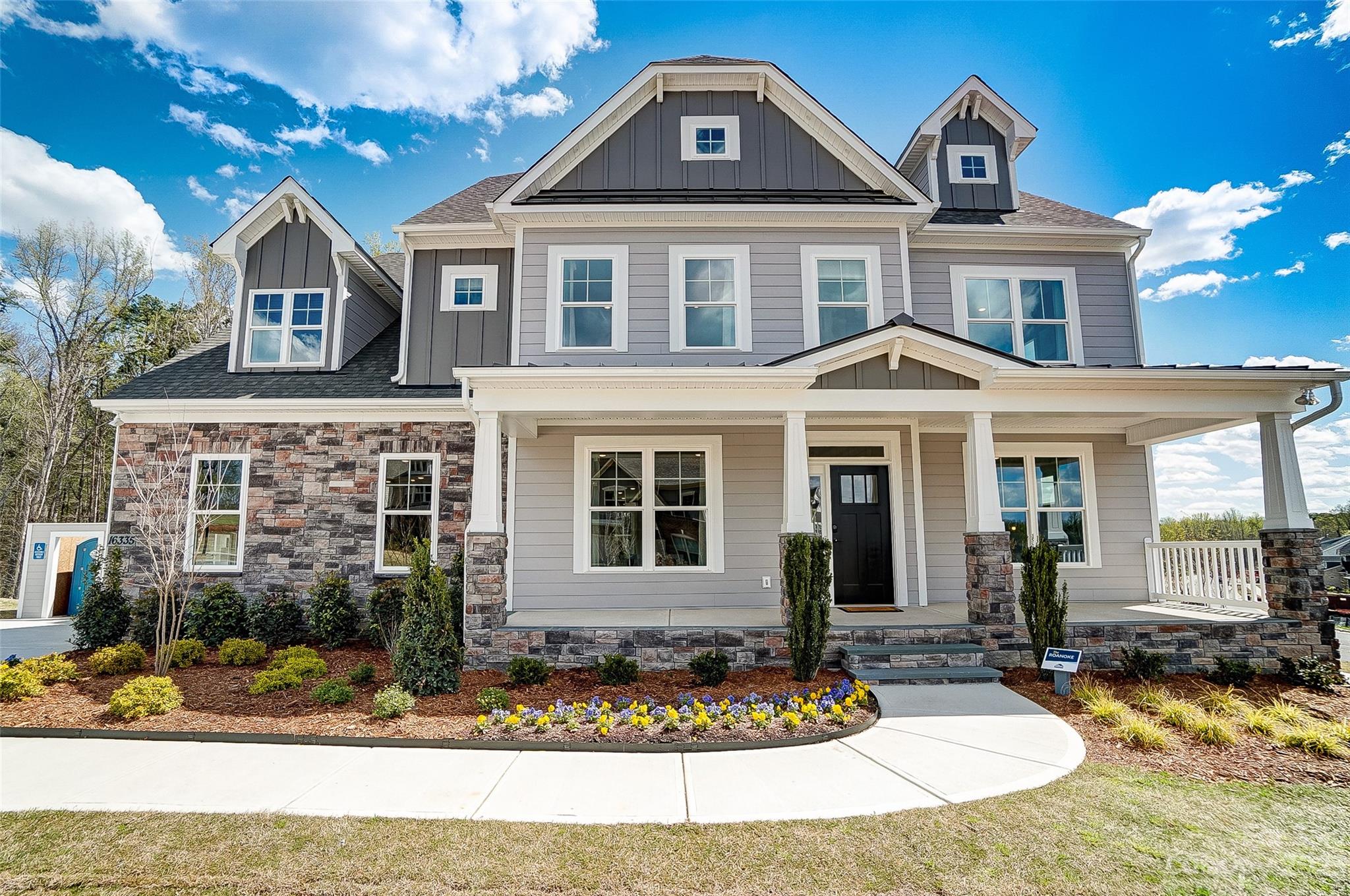 Loch Raven Rd, Huntersville, NC 28078