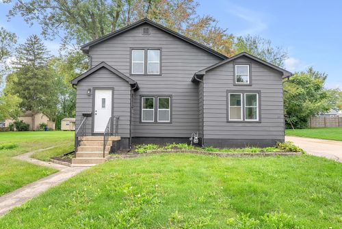 221 N West St, Crown Point, IN, 46307 | Card Image