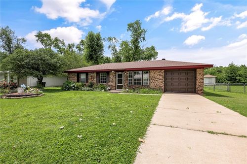 2000 W Wood Street, Rogers, AR, 72756 | Card Image