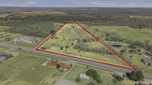 10220 E Us Highway 290, Fredericksburg, TX, 78624-5777 | Card Image