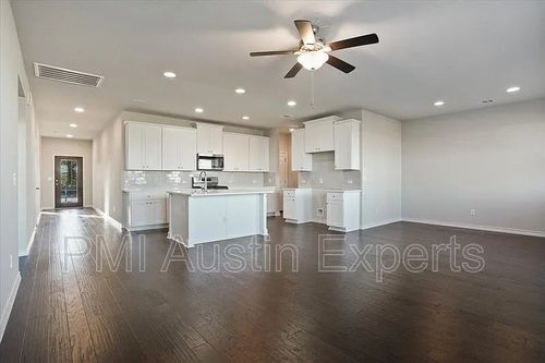 405 Coba St, Leander, TX, 78641-4107 | Card Image