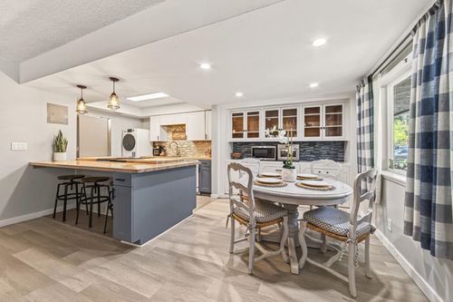 a-1160 Herbert Ave, South Lake Tahoe, CA, 96150-8441 | Card Image
