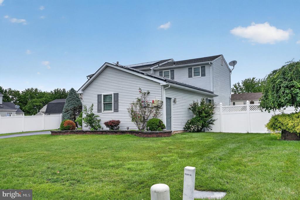 Residential in SICKLERVILLE 3