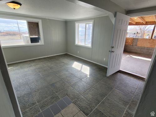 250 8th St, Wendover, UT, 84083 | Card Image