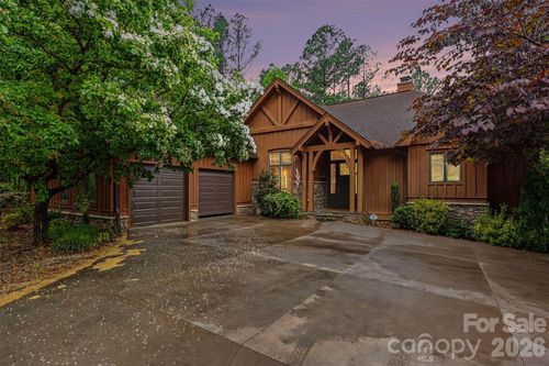 621 Crystal Bay Dr, Denton, NC, 27239-7095 | Card Image