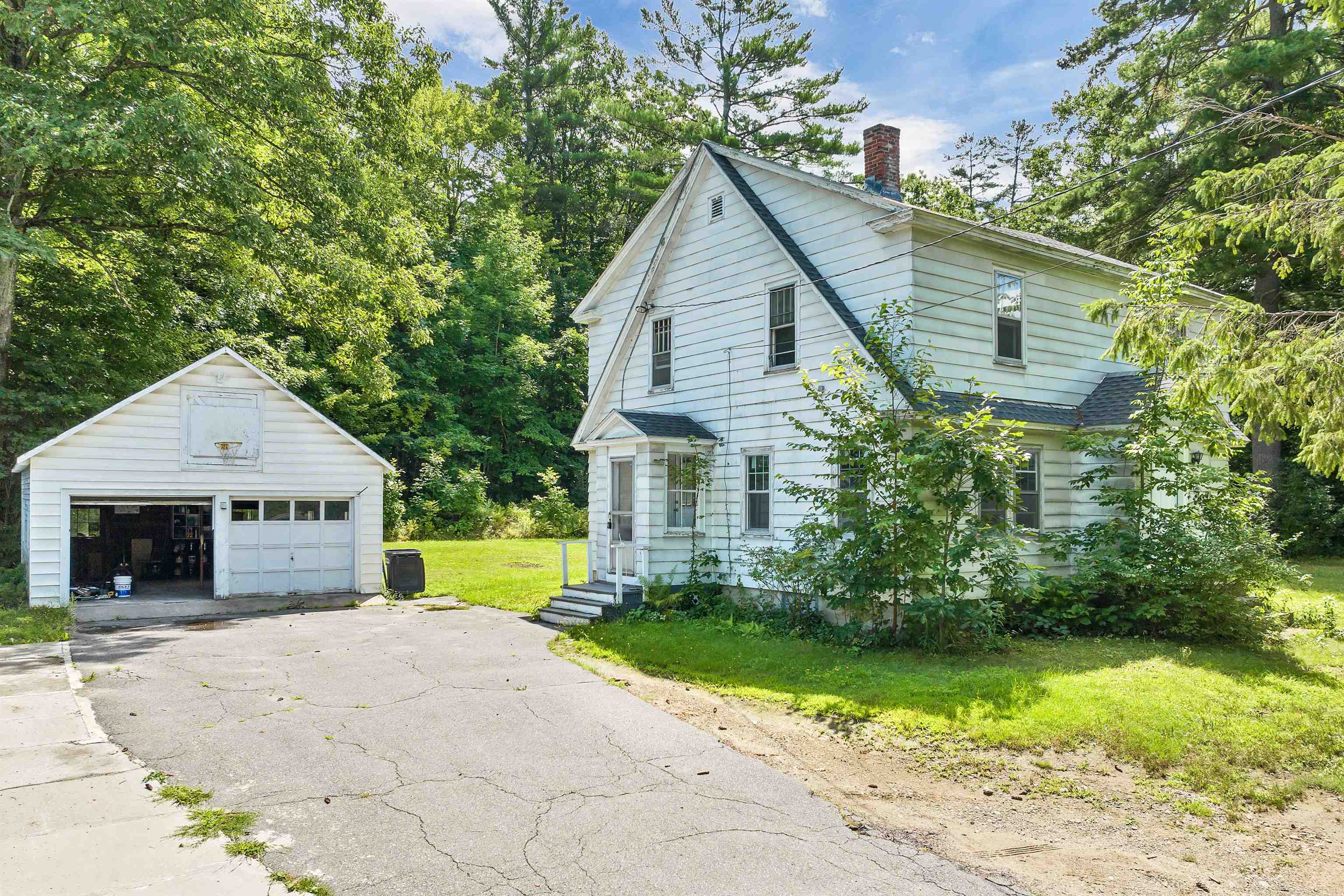 Charlestown Rd, Claremont, NH 03743