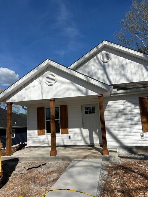 705 N Tennessee Avenue, Carterville, MO, 64835 | Card Image