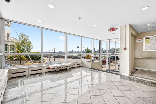 APT-4O - 899 Boulevard E, Home with 1 bedrooms, 1 bathrooms and null parking in Weehawken NJ | Image 9