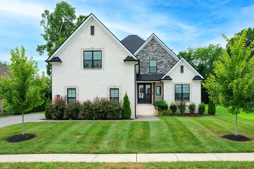1124 Willow Springs Dr, Lebanon, TN, 37087-2288 | Card Image