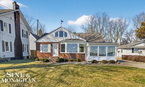 6200 River Rd, East China, MI, 48054-4704 | Card Image