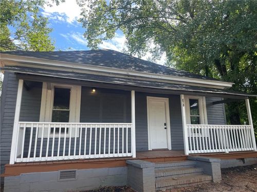 218 E Tinsley St, Griffin, GA, 30223-3242 | Card Image