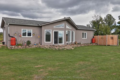 3435 Baseline Road, Otonabee South Monaghan, ON, K0L2G0 | Card Image