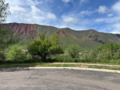 850 Greenway Drive, Glenwood Springs, CO, 81601 | Card Image