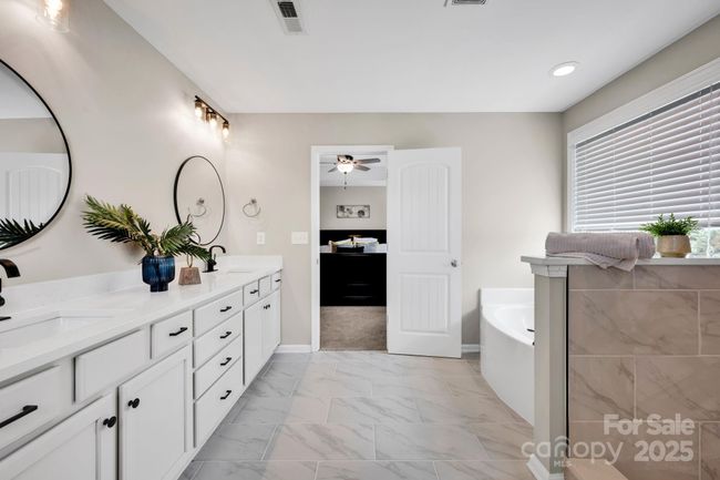 704 Fresia Dr, House other with 5 bedrooms, 4 bathrooms and null parking in Tega Cay SC | Image 22