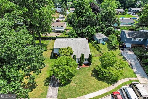 457 Stacy Dr, KING OF PRUSSIA, PA, 19406-2022 | Card Image