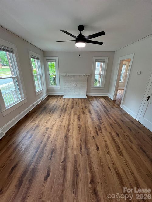 117 N 6th St, Albemarle, NC, 28001-5061 | Card Image
