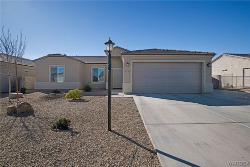 2734 E Colina Vis, Kingman, AZ, 86409-1666 | Card Image