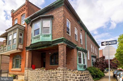 328 N 39th St, PHILADELPHIA, PA, 19104-4610 | Card Image